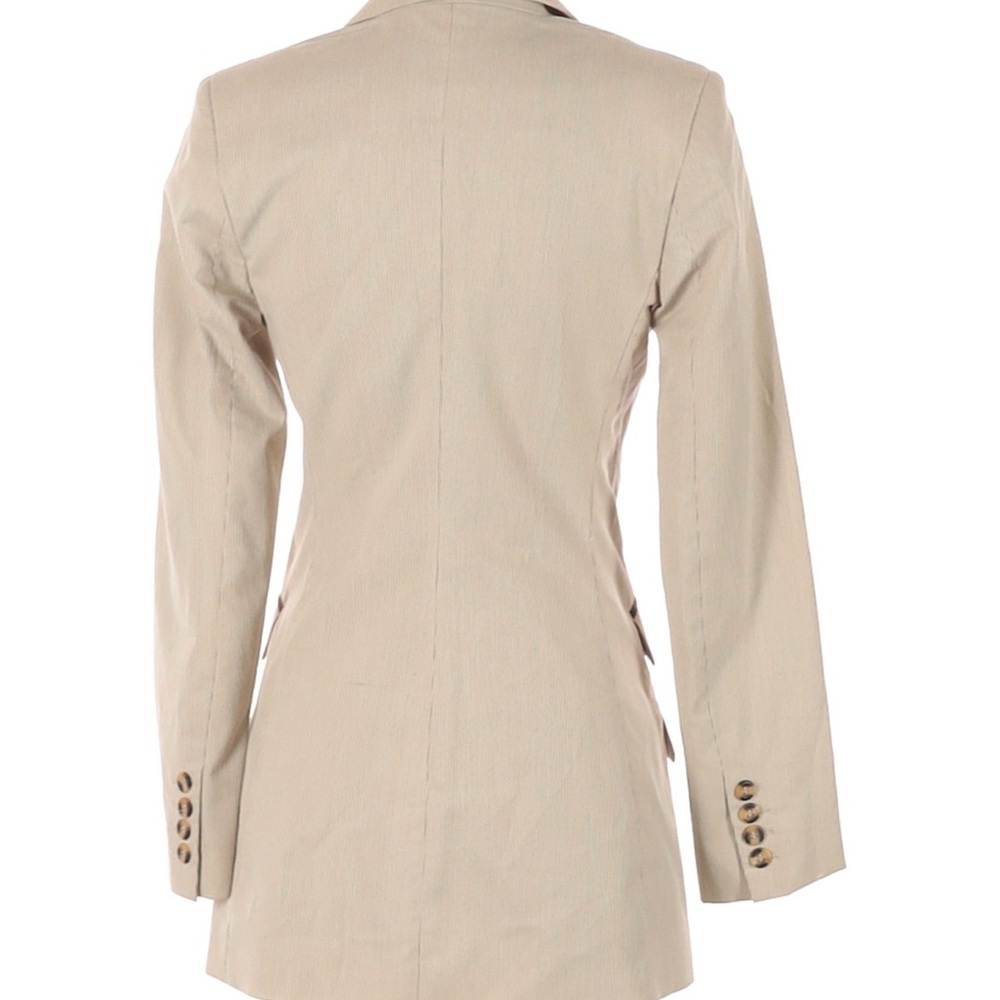 Tailored Beige Single-Button Blazer - image 2